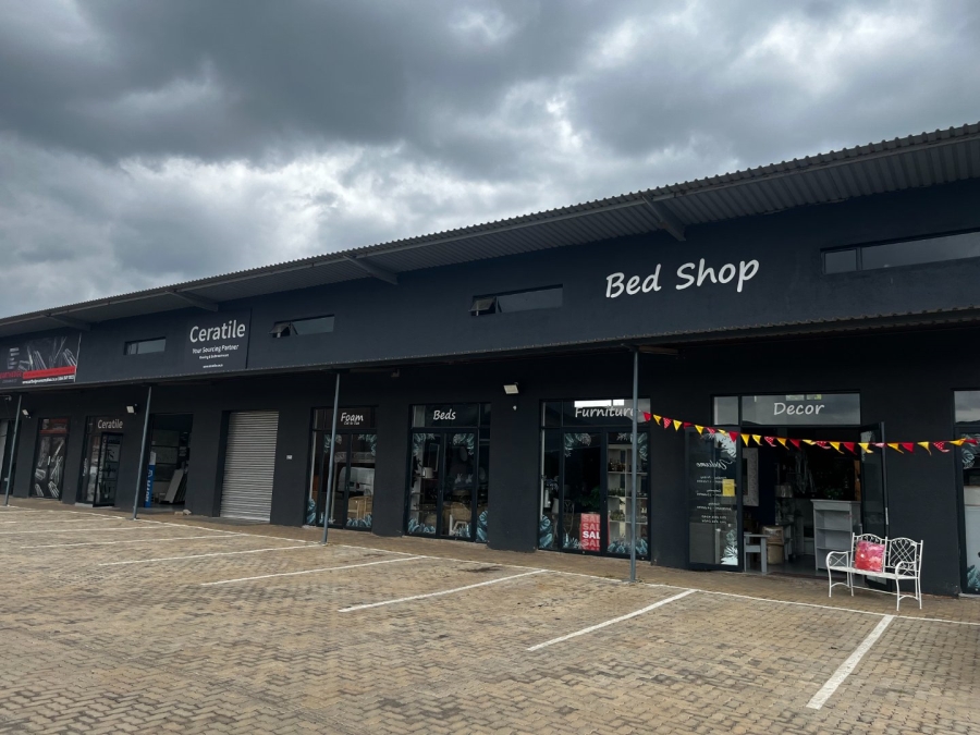 To Let commercial Property for Rent in Melodie North West